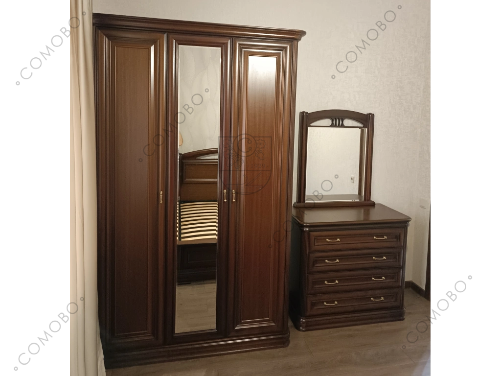 Комод «Василиса», 4 ящика, массив дерева, шпон, цвет махагон патина 