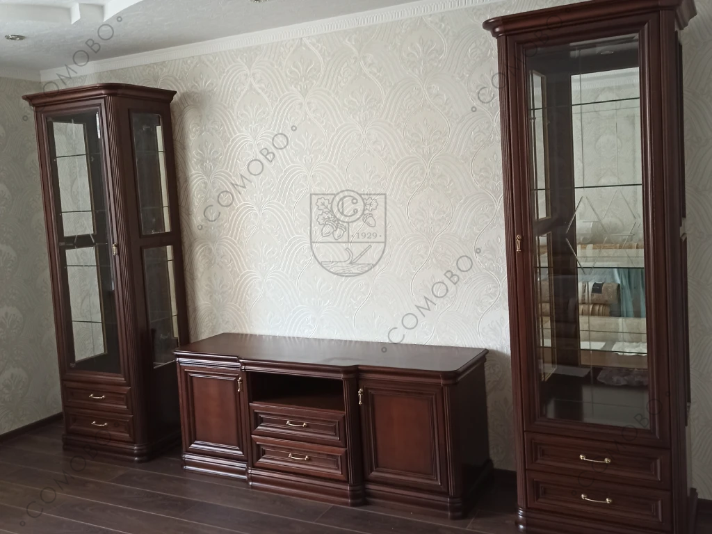 Витрина «Василиса» витраж Ромб, дерево, шпон, цвет махагон патина