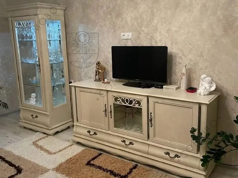 Шкаф с витриной «Оскар» 